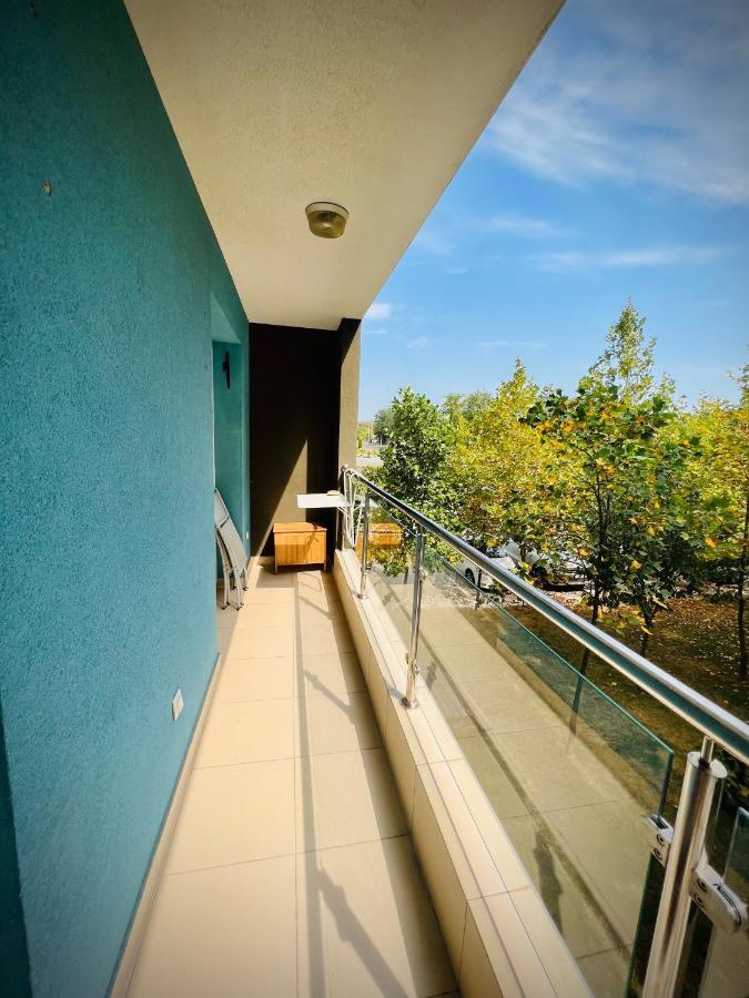 The Airport Loft Apartment Otopeni Ngoại thất bức ảnh